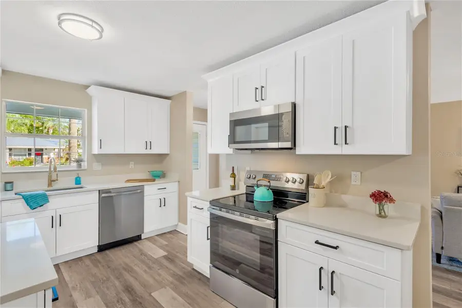 14814 N Iris Avenue, Tampa, FL 33613 - Image #3