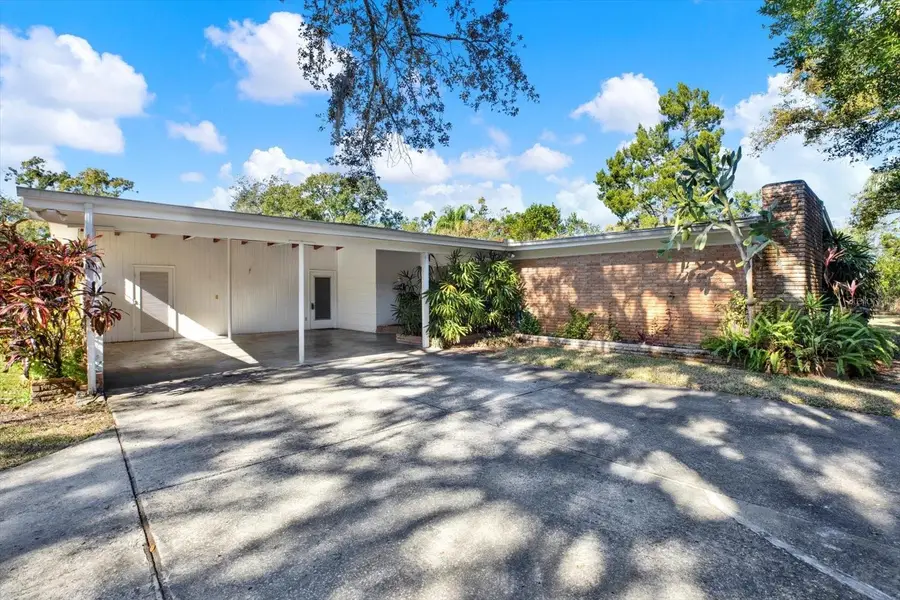 121 Siobhan Avenue, Tampa, FL 33613 - Image #2