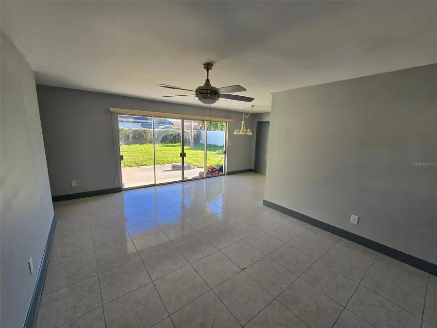 5005 Stolls Avenue, Tampa, FL 33615 - Image #3