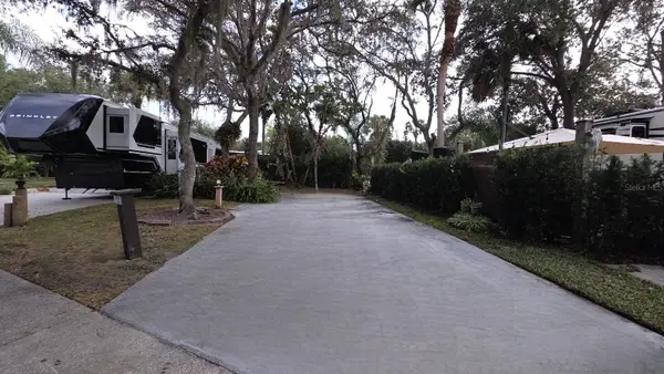 231 Stallion Lane, RIVER RANCH, FL 33867