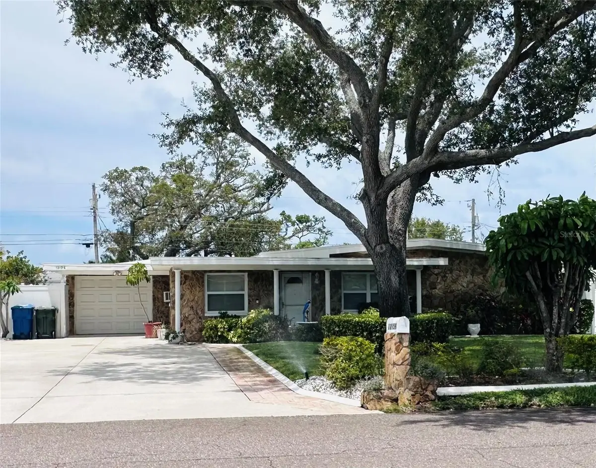 12156 144th Street, Largo, FL 33774 - Image #1