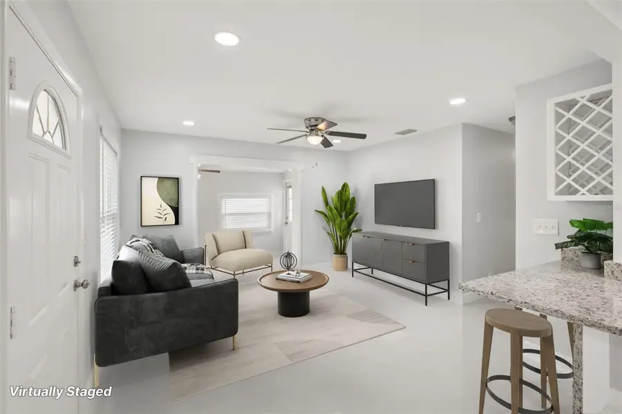 10120 Alambra Avenue, Tampa, FL 33619 - Image #2