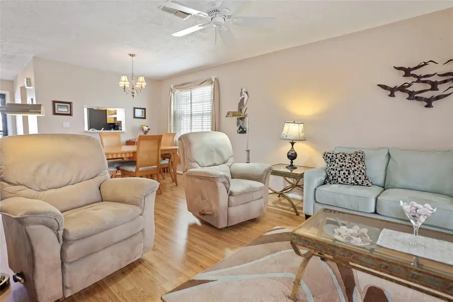 460 Paula Drive S #401, Dunedin, FL 34698 - Image #2