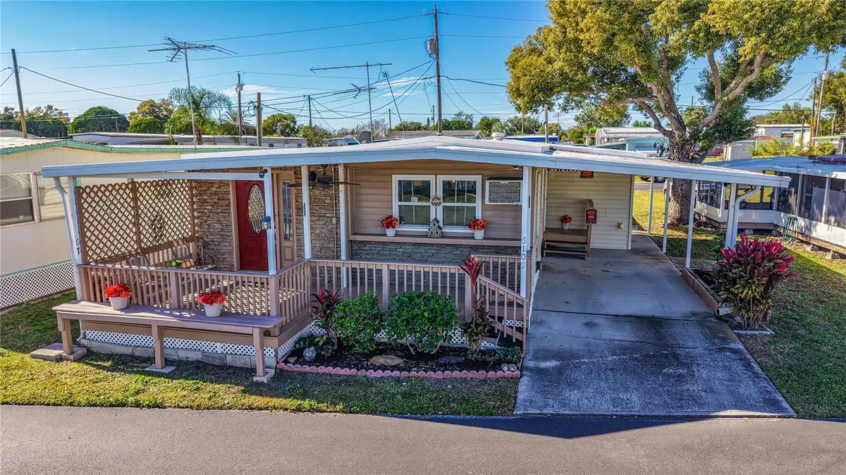 6109 Creston Street, Zephyrhills, FL 33542 - Image #1