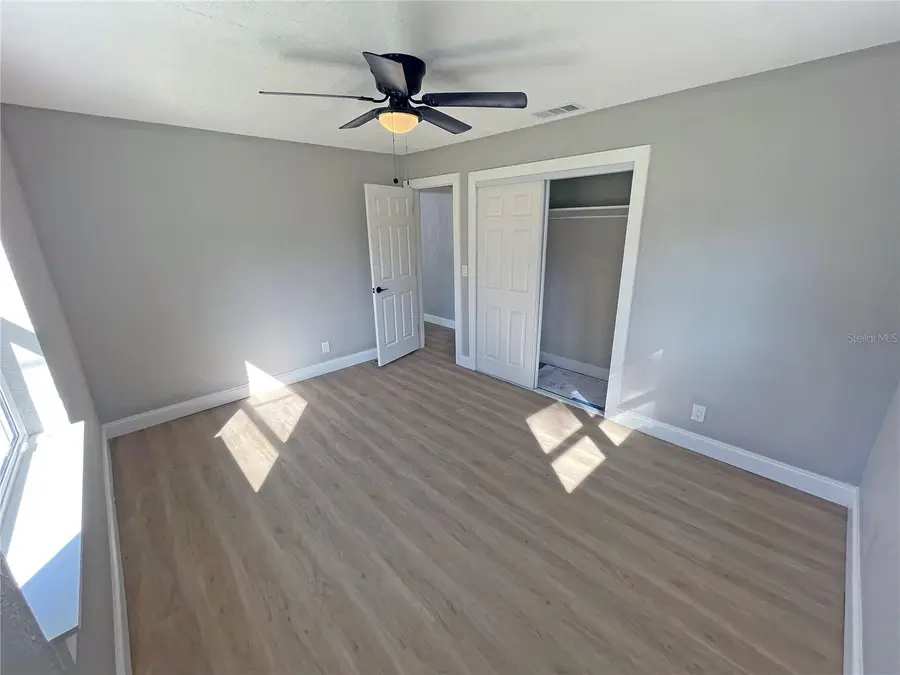 4326 S Clark Avenue, Tampa, FL 33611 - Image #3