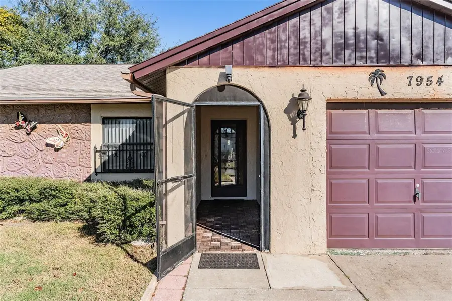 7954 Knox Loop, New Port Richey, FL 34655 - Image #3