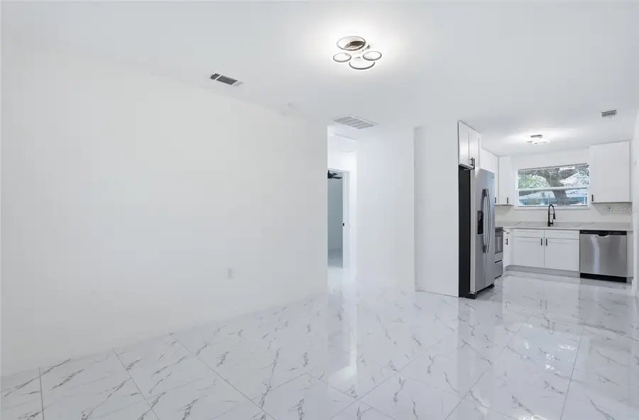 8206 N Hillsborough Lane, Tampa, FL 33604 - Image #3