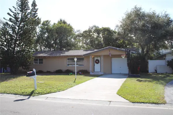 11364 79th Avenue, SEMINOLE, FL 33772