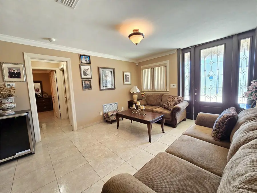 514 Brandon Avenue, Clearwater, FL 33765 - Image #2