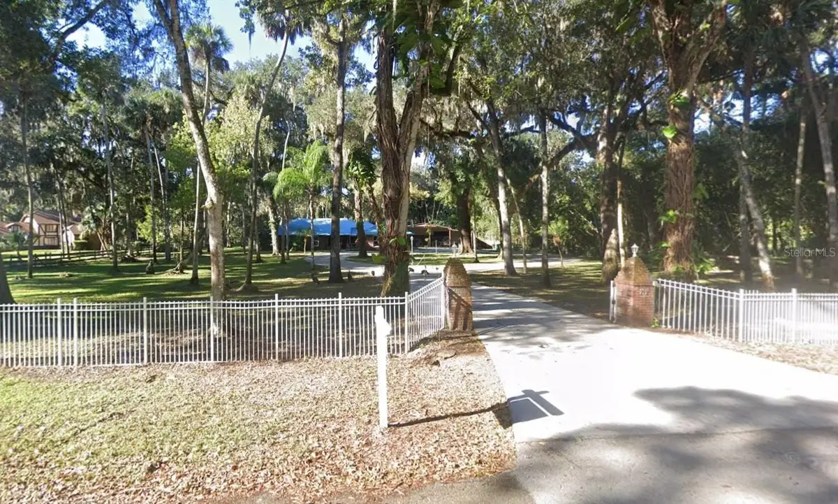 712 S Timberlane Drive, New Smyrna Beach, FL 32168 - Image #1