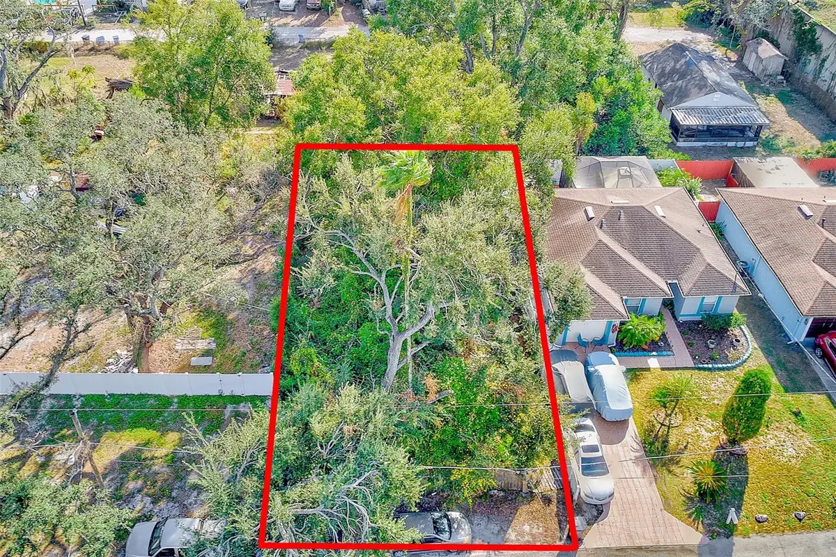 703 Hoffman Boulevard, Tampa, FL 33612 - Image #1