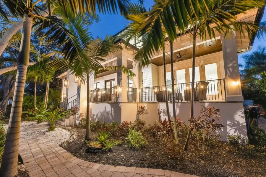 1936 Coffee Pot Boulevard Ne, Saint Petersburg, FL 33704 - Image #3