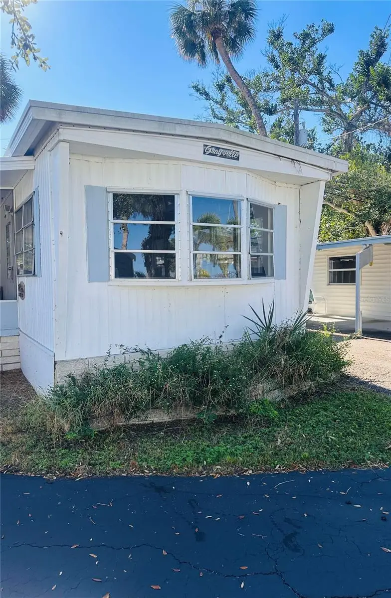 8630 42 Nd Place N #14, Saint Petersburg, FL 33709 - Image #1