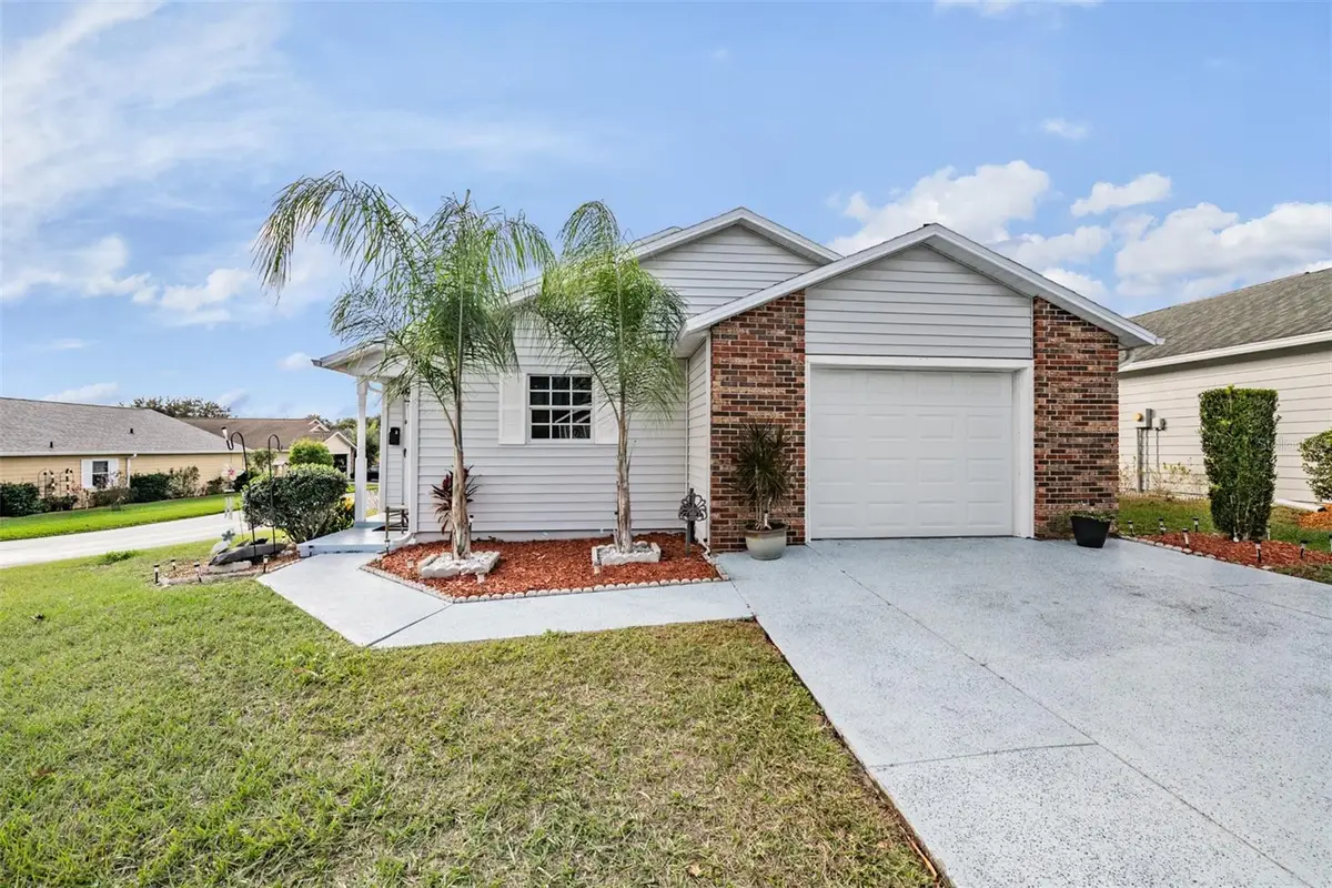 5923 Newberry Court, Zephyrhills, FL 33542 - Image #1