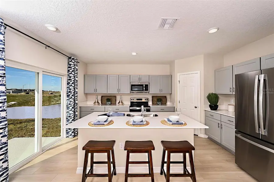 5019 Oaks River Street, Davenport, FL 33837 - Image #2