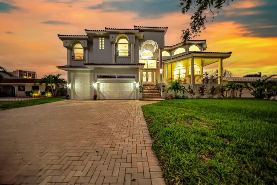 124 Leeward Island, Clearwater Beach, FL 33767 - #3