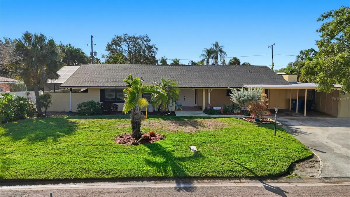 3944 49th Avenue S, Saint Petersburg, FL 33711 - Image #1