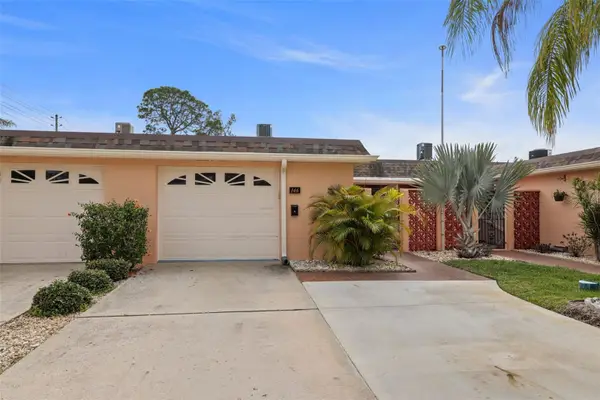 146 Boca Ciega Point Blvd Boulevard S #146, ST PETERSBURG, FL 33708