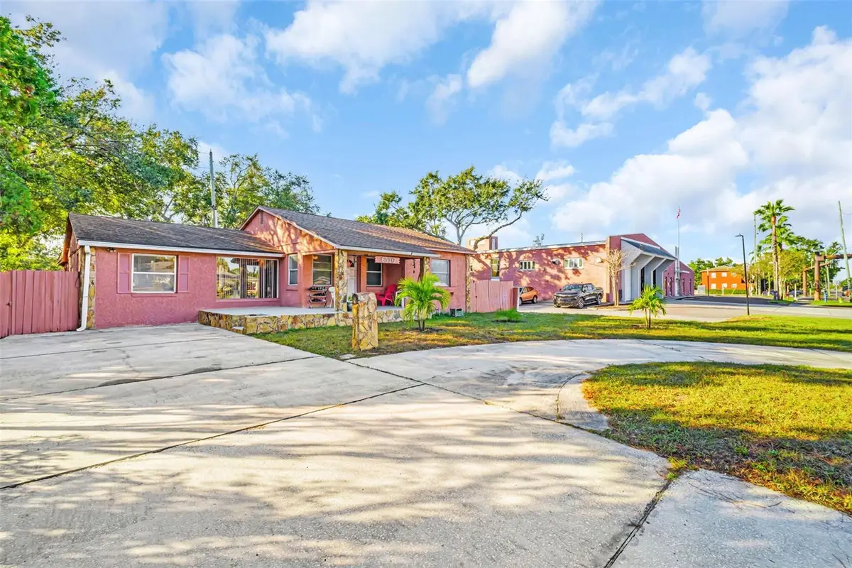 6530 5th Avenue N, Saint Petersburg, FL 33710 - Image #1