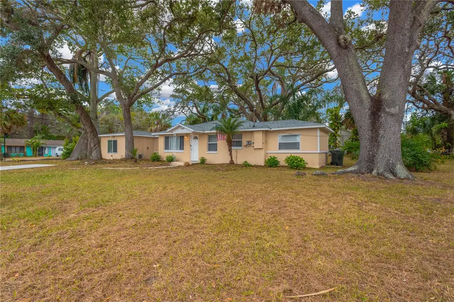 559 Norfolk Street, Dunedin, FL 34698 - Image #2