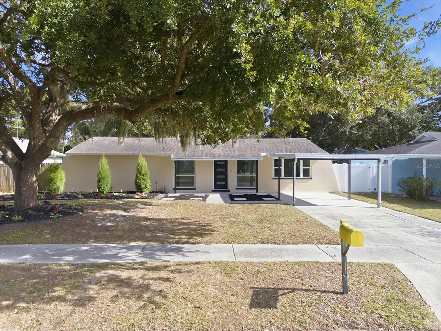 613 Highview Circle N, Brandon, FL 33510 - Image #2