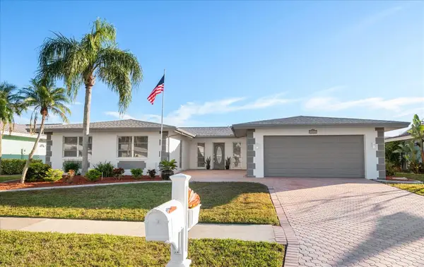 14922 Crown Drive, LARGO, FL 33774