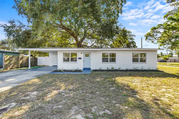 1792 77th Avenue N, ST PETERSBURG, FL 33702