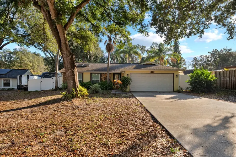 1419 Shadow Bay Lane, Brandon, FL 33510 - Image #2