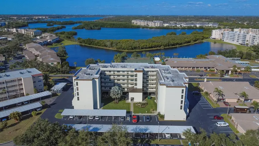 9860 62nd Terrace N #1014, Saint Petersburg, FL 33708 - Image #2