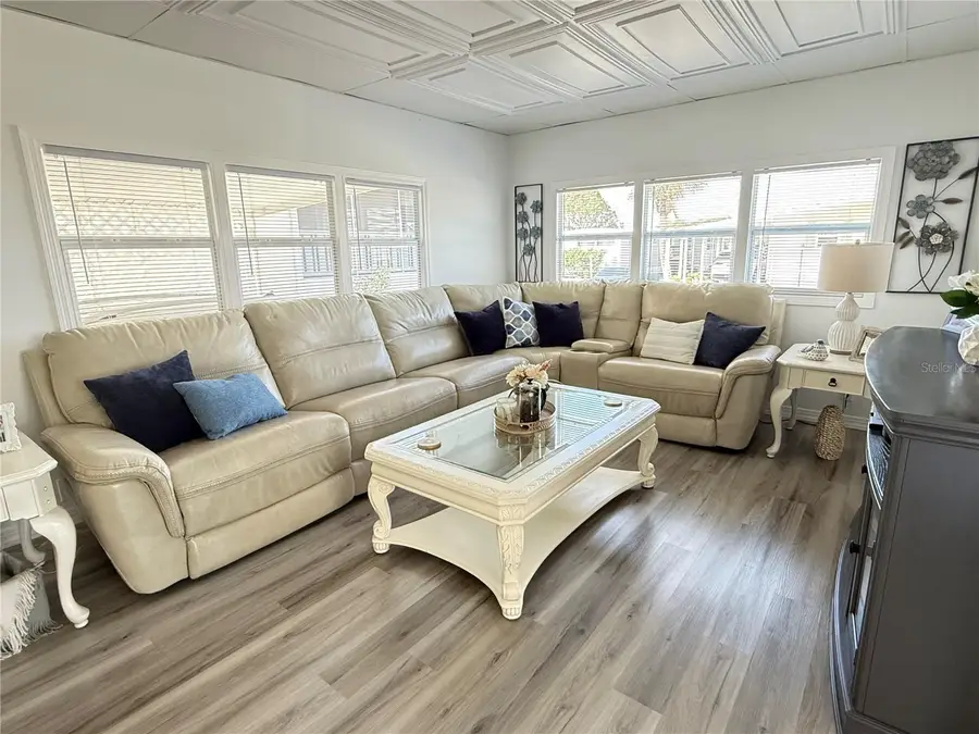 7129 Mount Arlington Drive Ne #440, Saint Petersburg, FL 33702 - Image #3