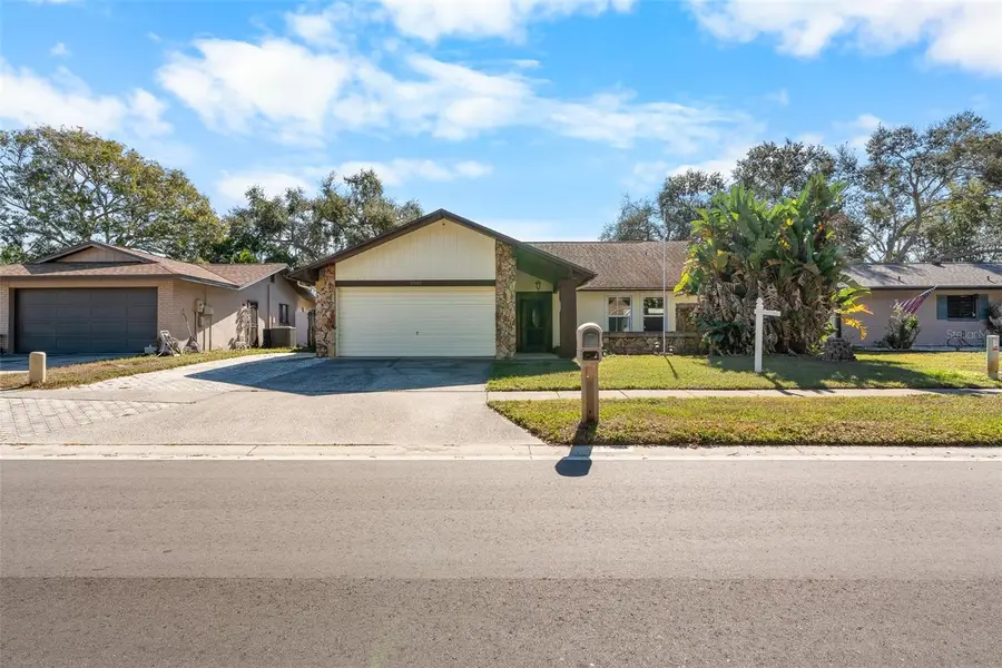 2161 Little Brook Lane, Clearwater, FL 33763 - Image #2