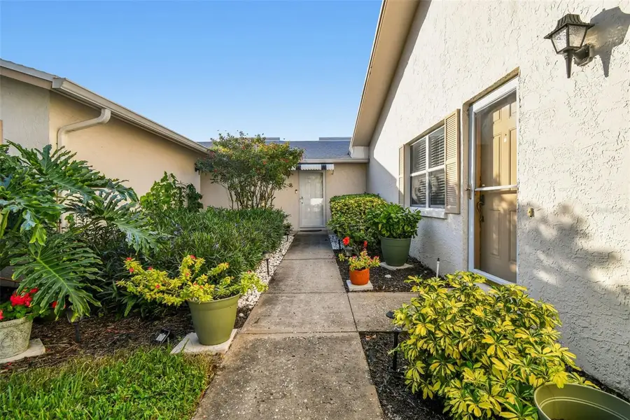 3325 37th Way S #C, Saint Petersburg, FL 33711 - Image #2