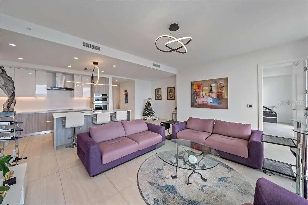 301 Quay Commons #1707, Sarasota, FL 34236 - Image #1