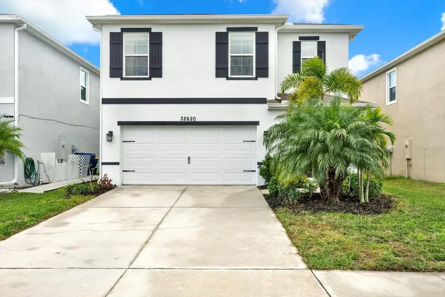 32620 Abby Lax Lane, Wesley Chapel, FL 33543 - Image #2