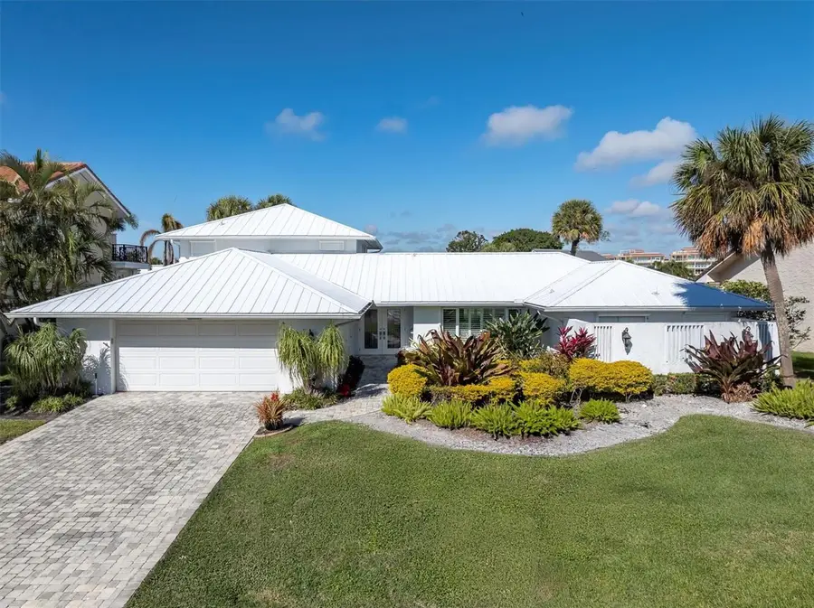 4935 62nd Avenue S, Saint Petersburg, FL 33715 - Image #2