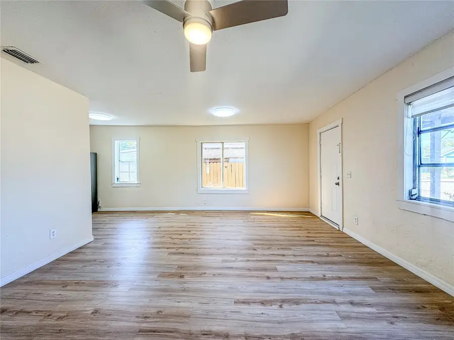 2017 Hemlock Street, Tampa, FL 33605 - Image #2