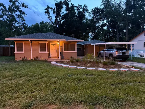 1040 Dorothy Street, LAKELAND, FL 33815