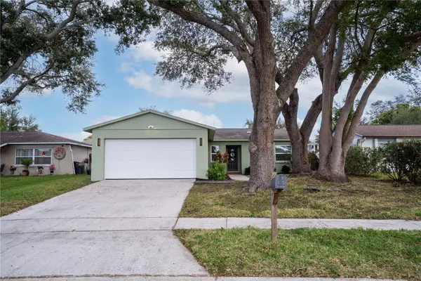 11249 Longhill Drive N, PINELLAS PARK, FL 33782
