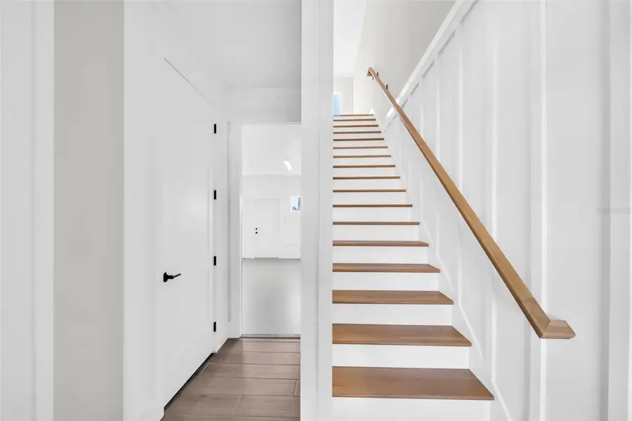 187 145th Avenue E #4, Saint Petersburg, FL 33708 - Image #3