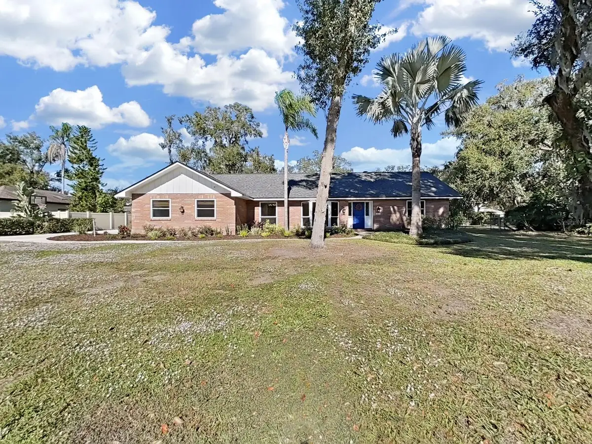 2921 Chelsea Woods Drive, Valrico, FL 33596 - Image #1