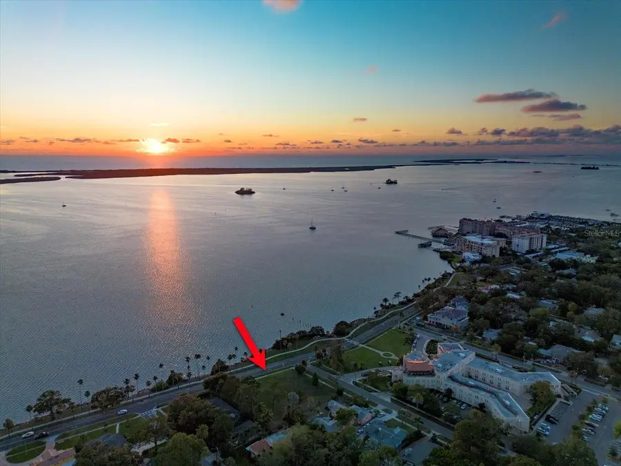 435 Edgewater Drive, Dunedin, FL 34698 - Image #2