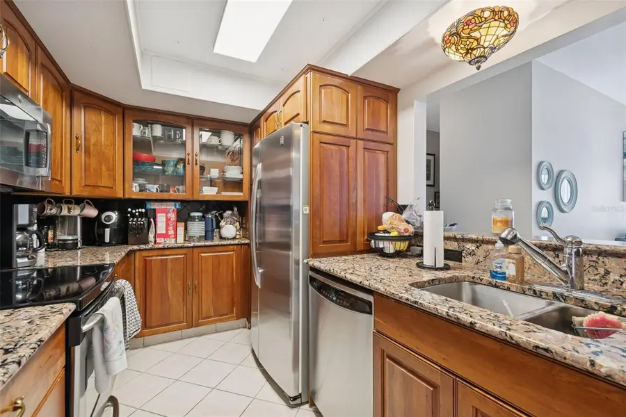 5220 Brittany Drive S #501, Saint Petersburg, FL 33715 - Image #2