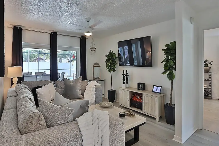 4104 Summerdale Drive, Tampa, FL 33624 - Image #3