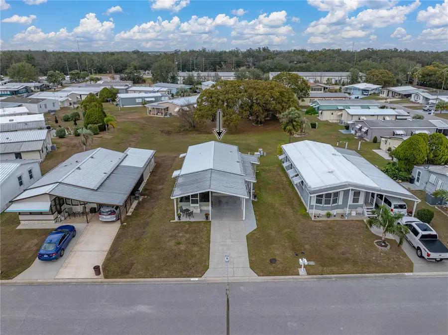 35921 Hermoso Lane, Zephyrhills, FL 33541 - Image #2