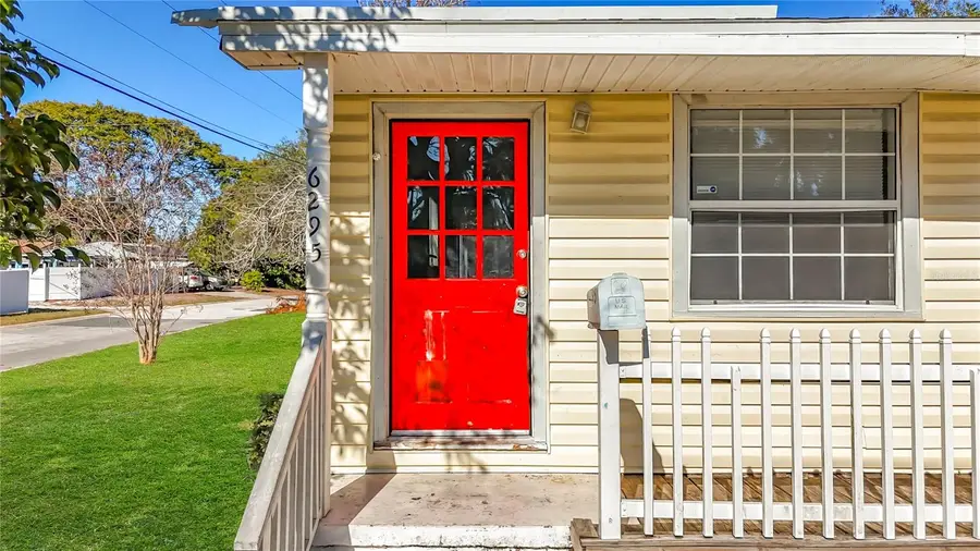6295 3rd Avenue S, Saint Petersburg, FL 33707 - Image #2