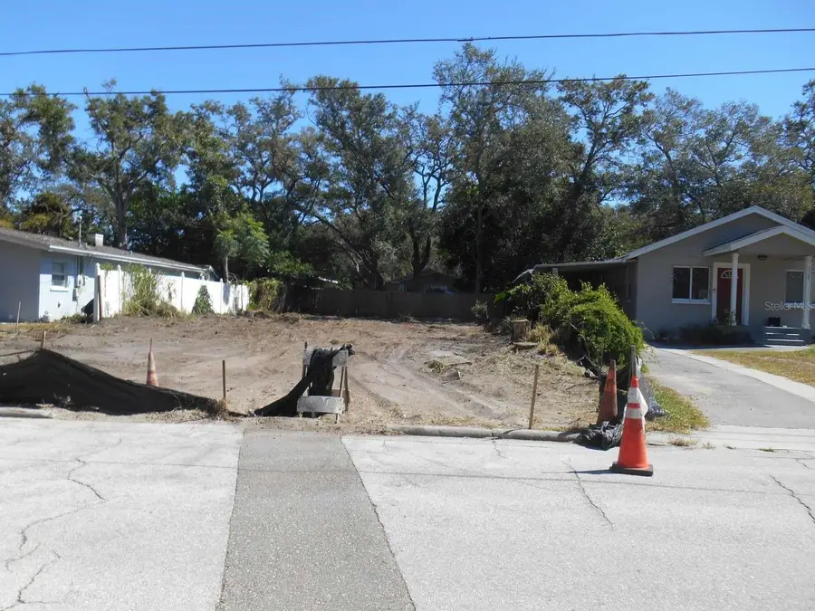 1355 S Madison Avenue, Clearwater, FL 33756 - Image #2