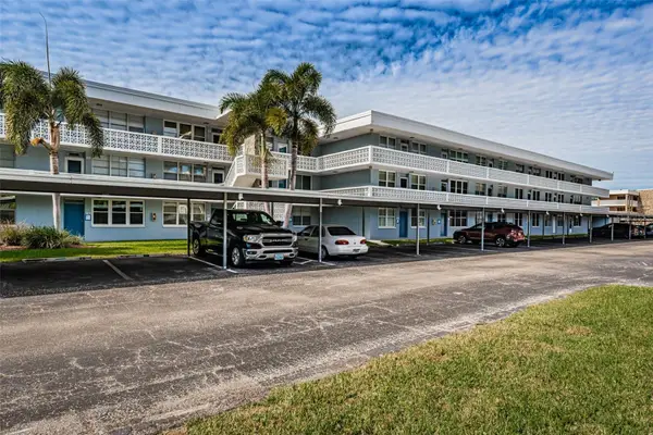 4880 Locust Street Ne #227, ST PETERSBURG, FL 33703