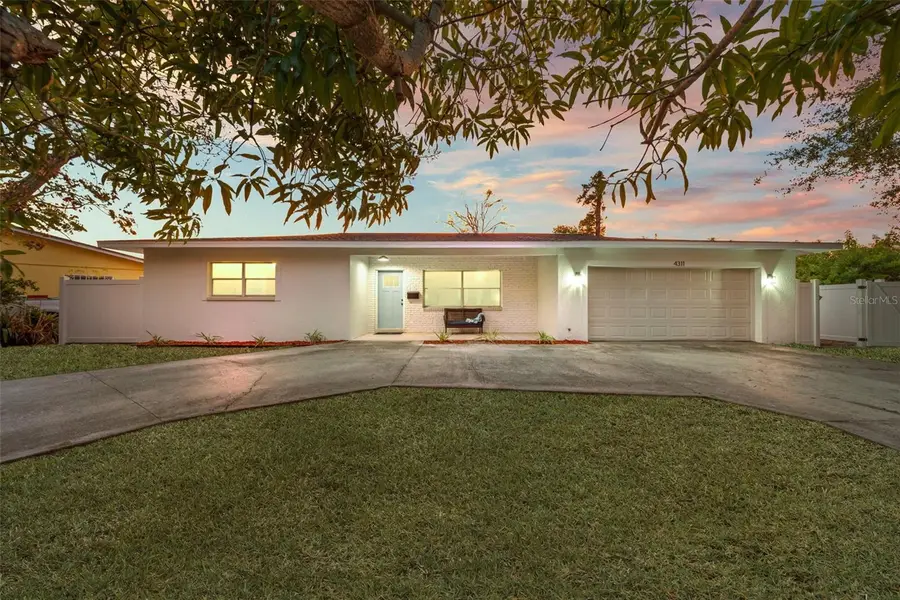 4311 Narvarez Way S, Saint Petersburg, FL 33712 - Image #2