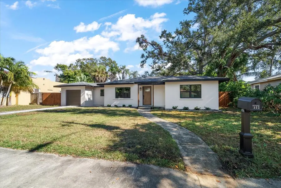 315 31st Street W, Bradenton, FL 34205 - Image #3