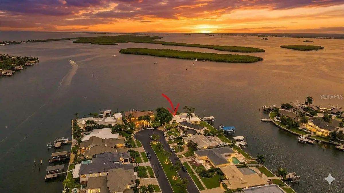 891 Island Way, Clearwater Beach, FL 33767 - #1